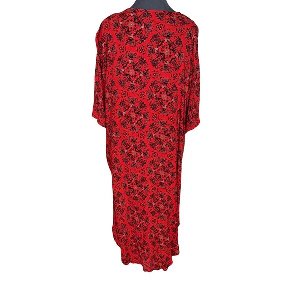 Torrid Floral Kimono Cardigan Open Front Red Black Plus Size 00/0 - Picture 3 of 6